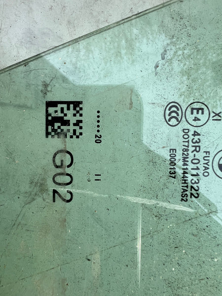 BMW X4 2019 G02  drivers side Front door  glass  43R011322
bmw x4 glass
bmw x4
