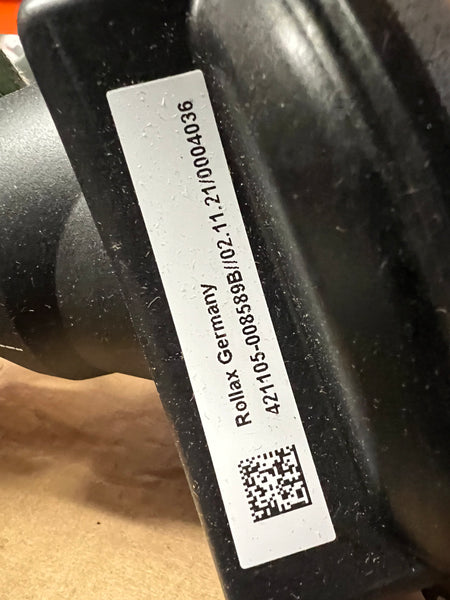 BMW 5 series G30  2023 lower steering spindle 

32306886810 

6886810 

bmw g11 Lower Steering Spindle

bmw G30 steering column  

Bmw g30 universal joint 

bnw part

bnw parts 

bmw steering