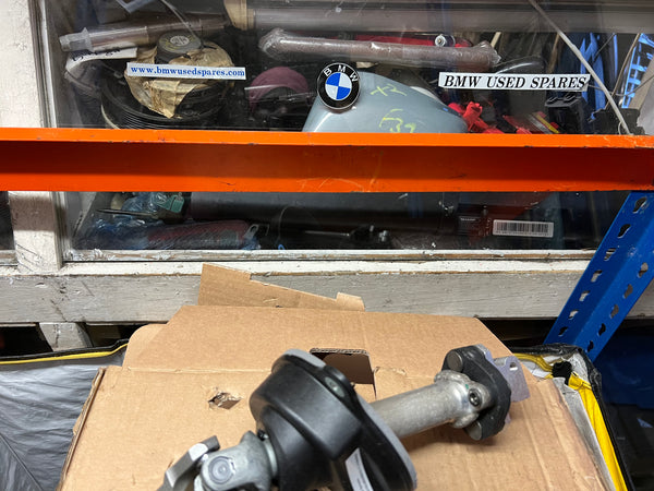 BMW 5 series G30  2023 lower steering spindle 

32306886810 

6886810 

bmw g11 Lower Steering Spindle

bmw G30 steering column  

Bmw g30 universal joint 

bnw part

bnw parts 

bmw steering