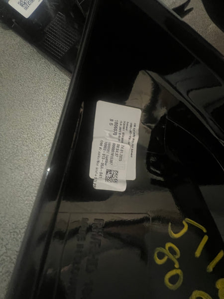 Bmw M5 2025 G90 driver side wing mirror cover in black

 Bmw m5 wing mirror cover

bmw m5

bmw part 

bmw parts 

bmw

baroness bmw 

baroness the bm lady

bmwusedspares

bmwusedsparesonline.com