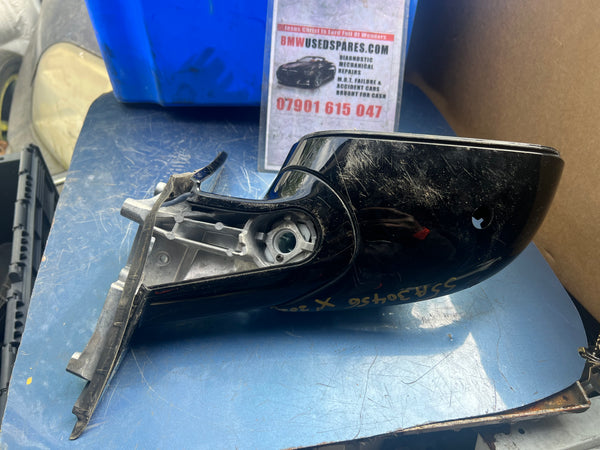 BMW X1 2025 U11 SUV FRONT DOOR RIGHT SIDE VIEW MIRROR

Bmw x1 2025 drivers side wing mirror 

S5A30456