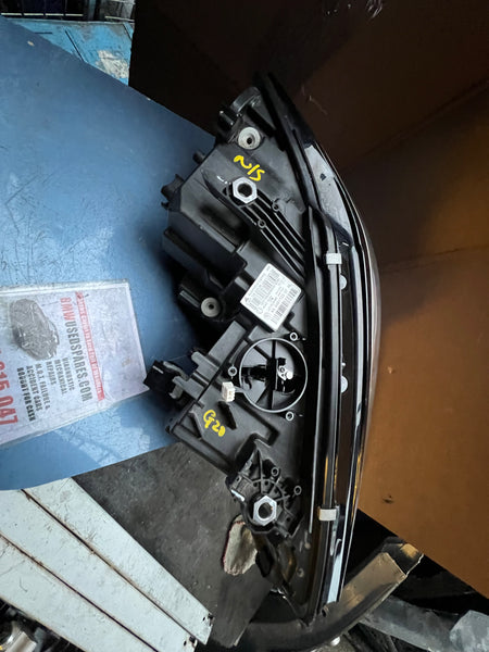 A99481703-07    BMW 3 Series 2022 G20 G21 Passenger Side LED Headlight  no module   GENUINE  9481703  bmw G20 headlight