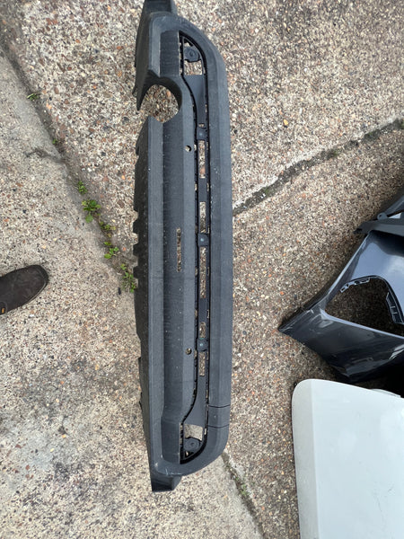 9450580
MINI COOPER 2023 F55 LCI 2  REAR BUMPER LOWER SECTION GENUINE