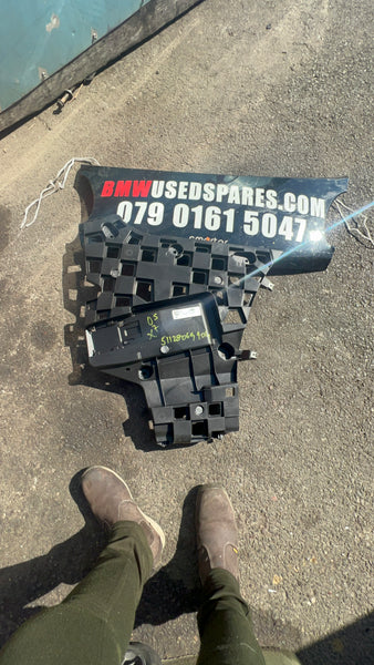 51128069904    NEW GENUINE BMW X7 G07 REAR M BUMPER BRACKET MOUNT RIGHT O/S 8069904