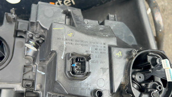 5A1D011 out of stock 
  BMW 3 SERIES 2020 G20 PASSENGER SIDE LED HEADLIGHT

5A1D011-01LL

LE16C6385