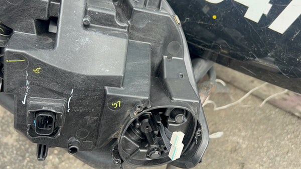 5A1D011 out of stock 
  BMW 3 SERIES 2020 G20 PASSENGER SIDE LED HEADLIGHT

5A1D011-01LL

LE16C6385