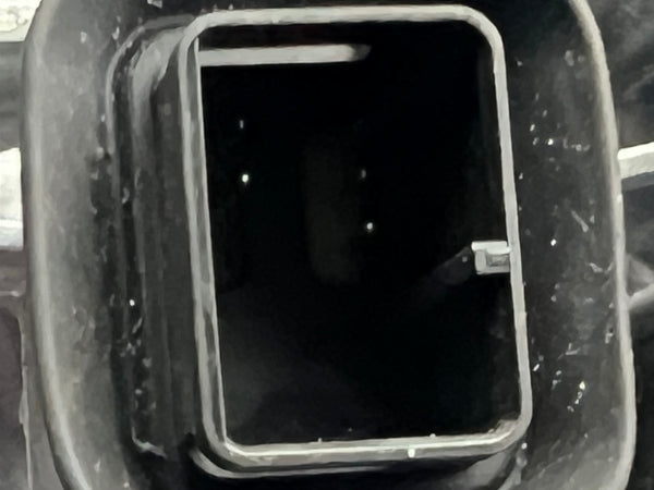 Bmw parts 

Bmw part

Bmw x7 driver side wing  mirror  
BMW X5  2021 G05 Driver side wing mirror with glass 

5 pins 

 plastic under needs replacing 

please observe all pictures