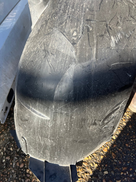 Volvo V90 2024 front driver side splash guard 

Volvo s90 splash guard 
Wheel Arch Liner. Mudflaps. (Right, Front)


32372426