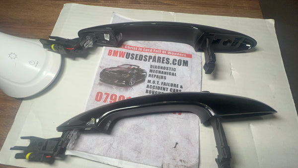 51219450310 £150 each 
  Genuine
   Mini F54 F55 F56 F57 F60 Piano Black Front Door Handles 
  9450310 
51219450311 £150 each
9450311