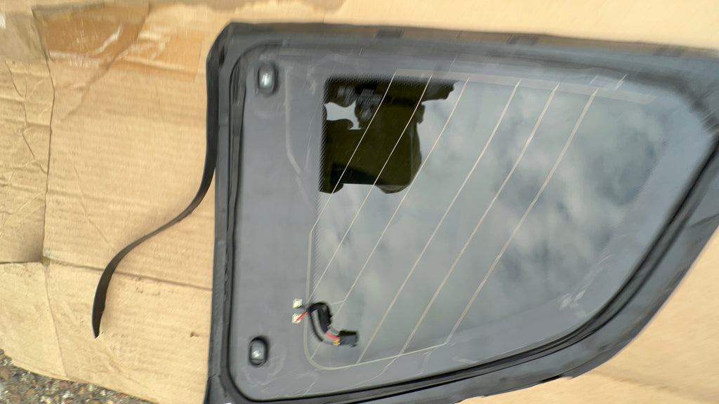 7410067    BMW X3  2019  G01, F97 2017 Rear Left Door Window 7410067, 43R-011795,