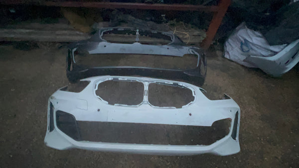 8070928   BMW 1 SERIES  2023 F40 M SPORT FRONT BUMPER           51118070928  GENUINE