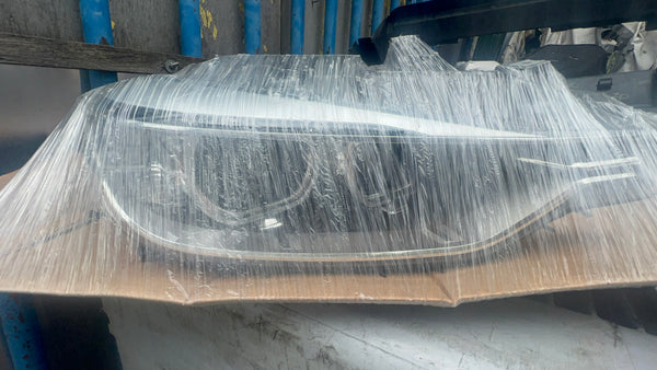 63117338700     BMW 3 Series 2016 F30 F31 Driver Side Bi xenon Headlight   Nee    7338700  Bmw f30 headlight