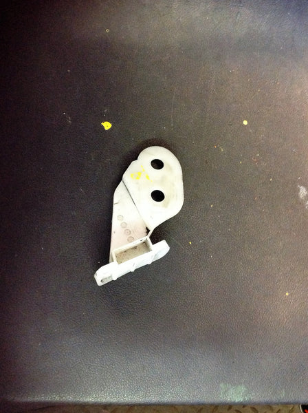 BMW 3 SERIES 2002 E 46 FRONT BUMPER SLIDER