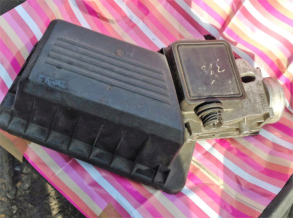 BMW 3 SERIES  318 i  E 36 AIR FLOW METER