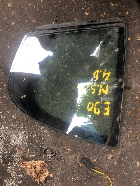 BMW 3 SERIES 2008 E90 4/DOOR SALOON PASSENGER SIDE QUARTER GLASS
