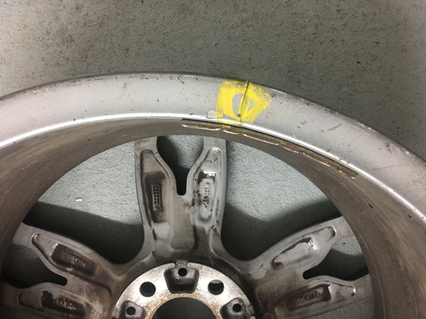 7845871 BMW 1 SERIES M135i  F20 F21 REAR ALLOY. with an air line crack needs repair