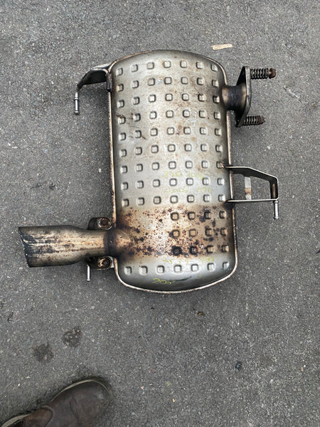 7339583         BMW E90 3 series 2006  320i  Petrol 6SPD Exhaust Muffler Back Box  7539583