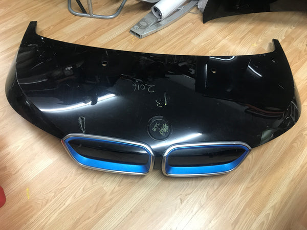 BMW i3 2016 bonnet