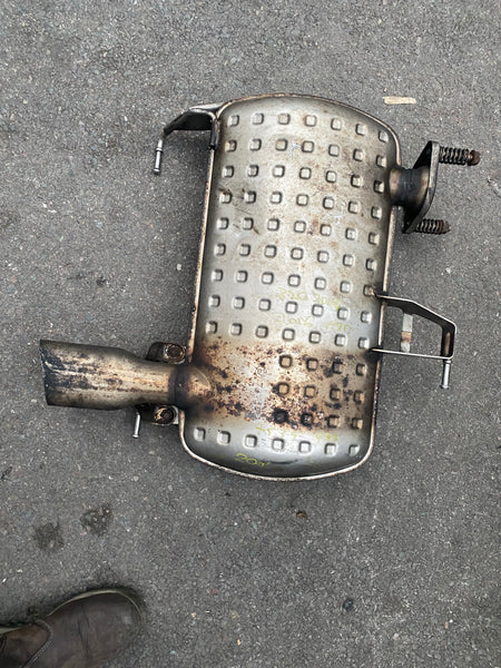 7339583         BMW E90 3 series 2006  320i  Petrol 6SPD Exhaust Muffler Back Box  7539583