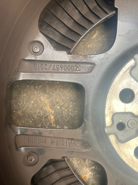 GENUINE MINI COOPER ELECTRIC ALLOY , 7jx17" , PART NUM:  6889171