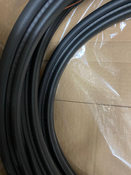 51767474448  BMW 2 Series 2016  F46 Gran Tourer lci Trunk Lid Sealing .  bmw 2 Series 2016 Gran active tourer f46 tailgate Moulding   new     7474448