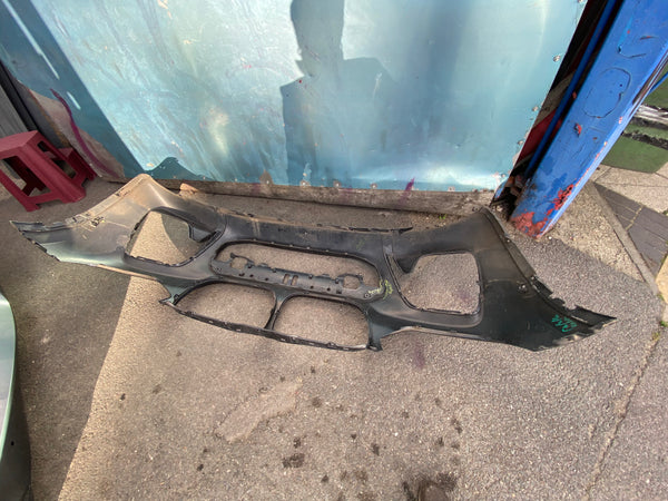 51118089743        BMW X3  2020 G01 M Sport Front Bumper    8089743  Genuine  needs repair   please observe all pictures 