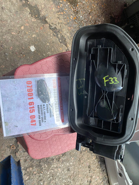 51177270755       BMW  4 series 2017  F33 convertible cover pot