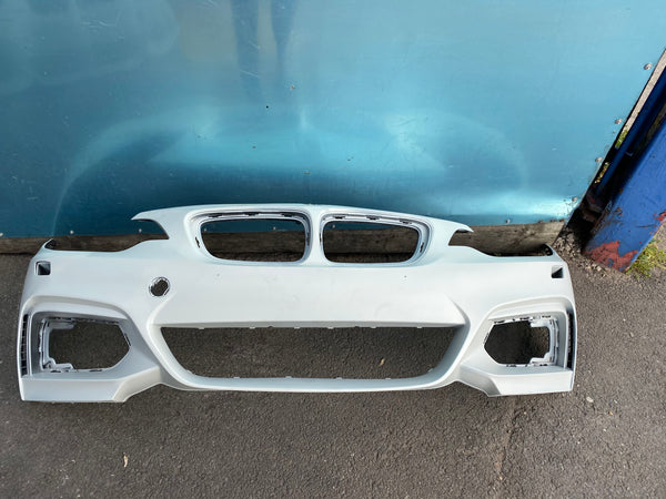 51118055299    BMW 2 SERIES F22 COUPE M SPORT FRONT BUMPER 2015  This bumper is primed ready for spray.  No scratch no dent