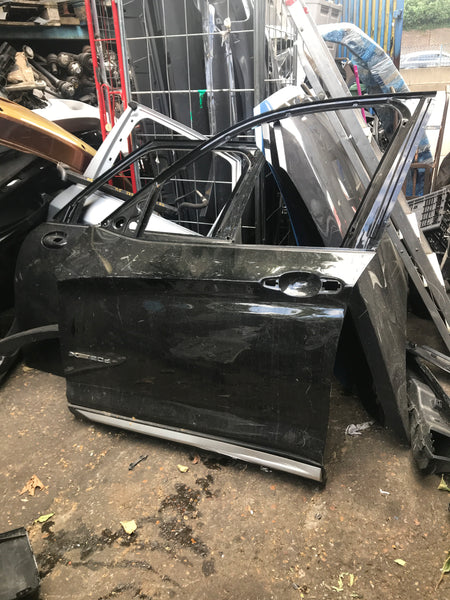 BMW X3 2017 f25 Passenger Side Front Door