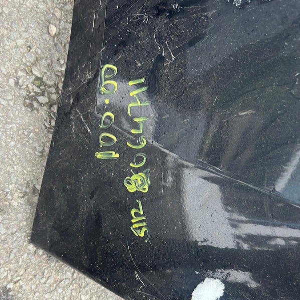 51128064711     BMW 5 Series 2019 G30 m-sport rear bumper   Needs repair   observe all pictures   with side camera holes    This bumper is £100 .00 because it needs repair