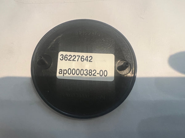 51148219237    BMW 2 3 4 SERIES (F45+F46+F31+F32+F33) REAR BOOT EMBLEM GENUINE     8219237