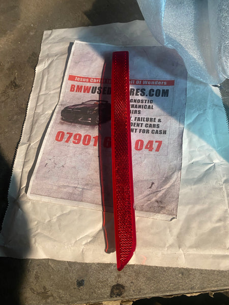 63147848584      BMW M 3 F80 2017 driver Side rear bumper Reflector    Bmw M4 F82 Rear Bumper Right Side Reflector 7848584 new