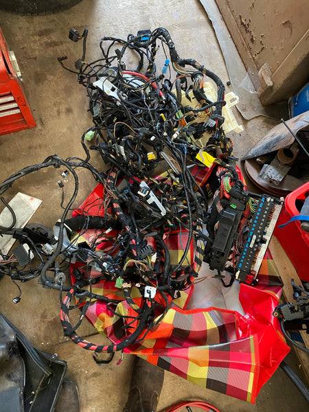 Bmw 3 series 2002 318i E46 4 Door Complete Wirering loom manual