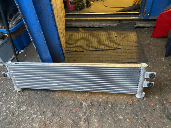 Bmw m3 oil Cooler Genuine M2 M3 M4 F87 F80 F83 Engine Oil Cooler Radiator 17212284540.      2284540