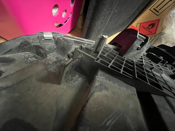 A87422576      BMW 2 SERIES  2018 GRAN TOURER Driver side headlight  7422576