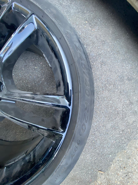 7841823    BMW 7 series 2014 F01 F02 F07 FRONT 8.5JX20 M DOUBLE SPOKE 303 SINGLE ALLOY  7841823