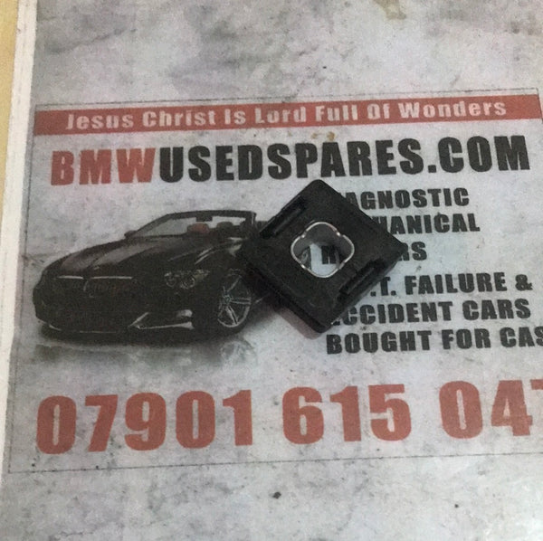 7212457 BMW 4-Series slide element for fender