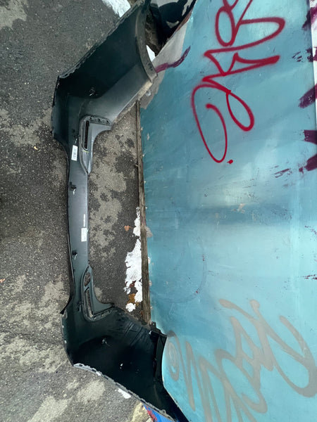 51128064711     BMW 5 Series 2019 G30 m-sport rear bumper   Needs repair   observe all pictures   with side camera holes    This bumper is £100 .00 because it needs repair