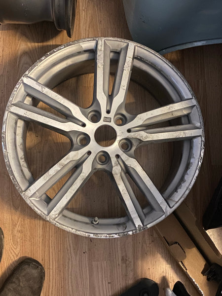 7848602    bmw 2 series 2016  f46  Gran Active tourer  alloy wheel   18 inch  styling 486M  8j*18