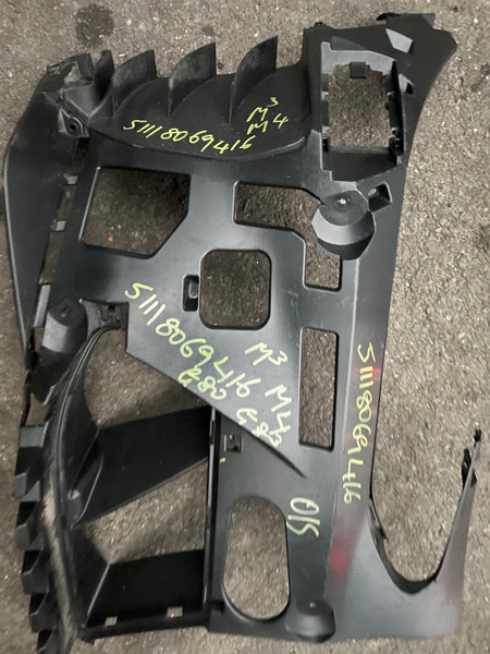 51118069416     Bmw M4  2023 G83 Driver side fog light holder   8069416    BMW M3 G80  Front Right Bumper Cover Reinforcement