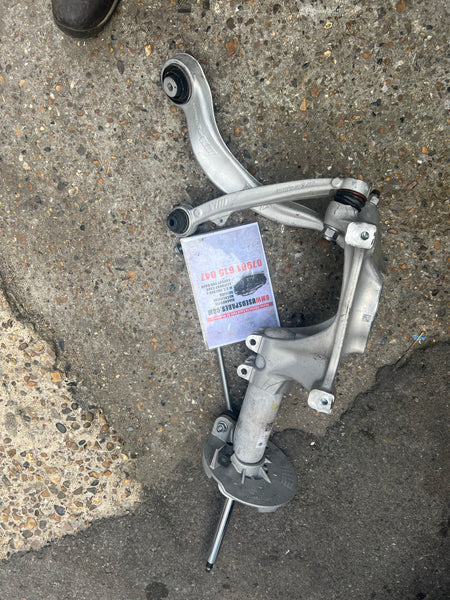 8095649     Bmw M4  2023  G82 passenger side front Hob    Turning arrow lever left front bmw m4 g82 g83 8095649