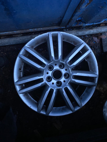 6856032    MINI COUNTRYMAN 2018 F60  18" single ALLOY WHEEL 7.5JX18H2 GENUINE