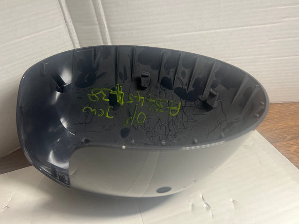 A3345438      NEW MINI JCW F55 F56 F57 F60 Series driver side  wing Mirrror cover.  51162465789     2465789  Mini Cooper s  Jcw mirror cover   Mini Cooper mirror cover