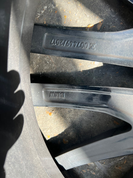 9882610         1 GENUINE BMW X5 X6 742M 22" FRONT ALLOY WHEEL RIM G05 G06 9.5J BLACK  9/1/2 j22  8090013