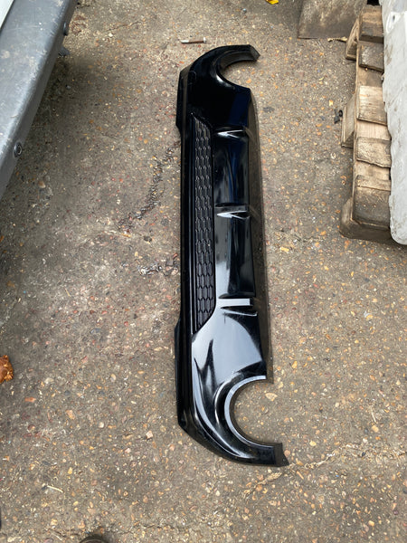 BMW 1 F40 M Sport 135iX Rear Bumper Diffuser Bottom Trim