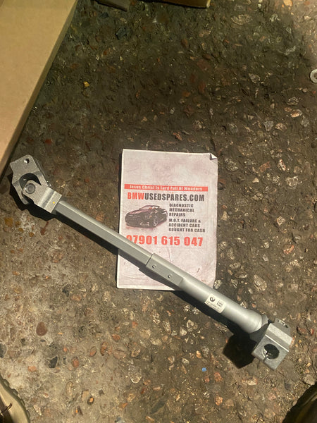 32306862090      Bmw 3 Series  2022 G20 Steering Shaft Spindle   Genuine  new  6862090