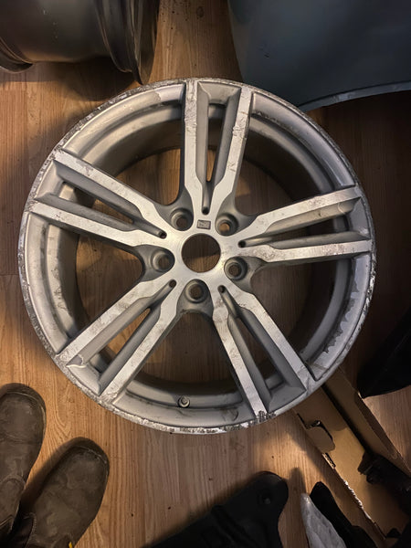 7848602    bmw 2 series 2016  f46  Gran Active tourer  alloy wheel   18 inch  styling 486M  8j*18