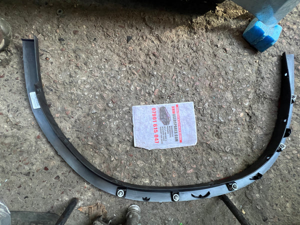 51778071014    BMW X4 G02 2019  Driver side rear Wheel Arch Molding Trim Cover  new   8071014  14474540