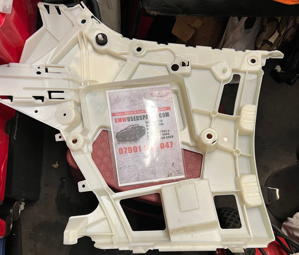 51128069393          BMW 3 series 2022  G20  m-Sport  Passenger side  rear bumper bracket           8069393    New