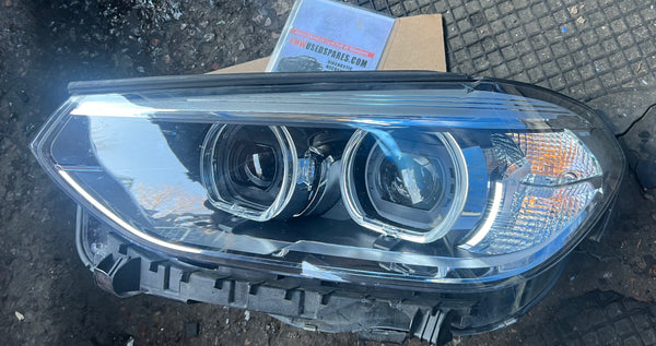 8739649 BMW X3 2019 G01   Passenger Side Led Headlight   8739649 03  8739649       BMW X4 2019 G02  Passenger Side Led Headlight   8739649 03  scrach observe pictures please